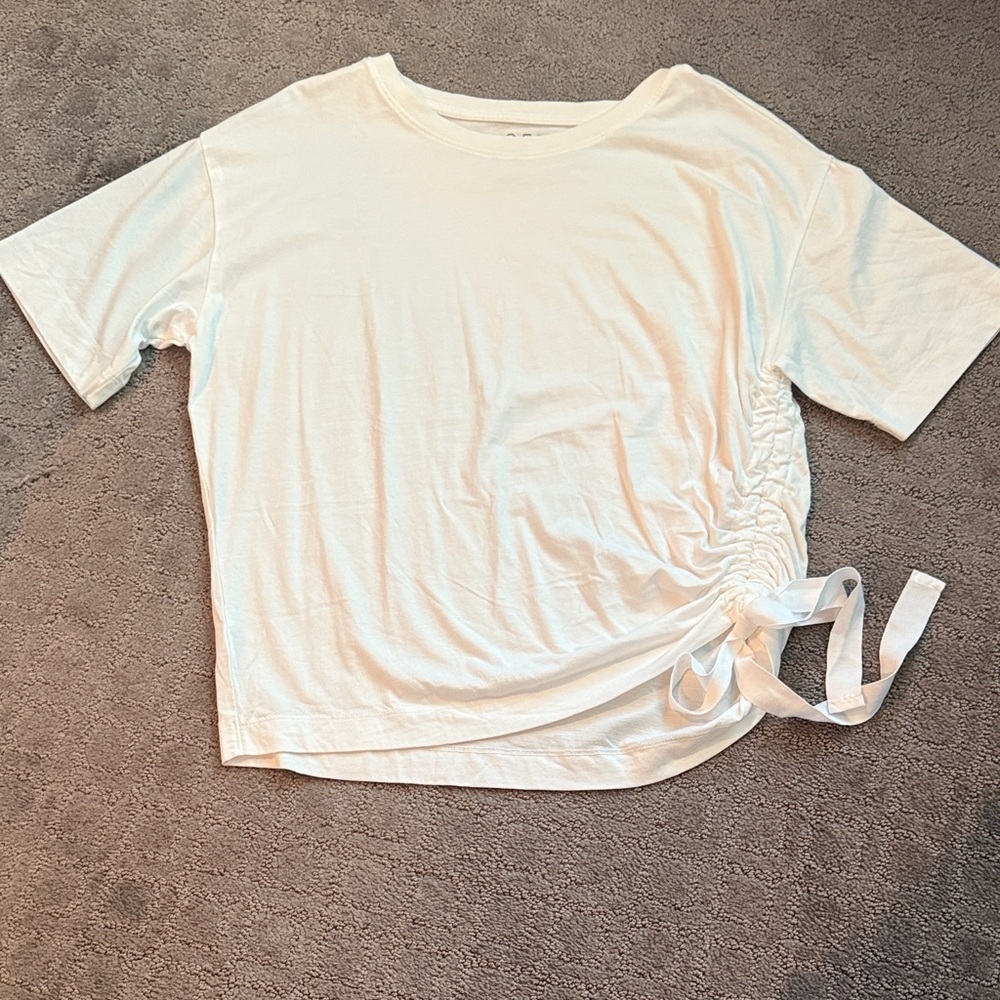 White t shirt